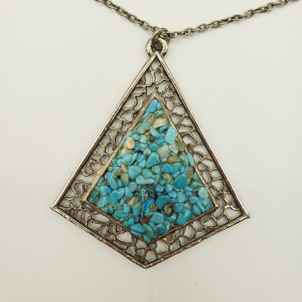 Vintage Blue Green Faux Turquoise Pendant Silver Tone Chain Necklace 23" Pebbles